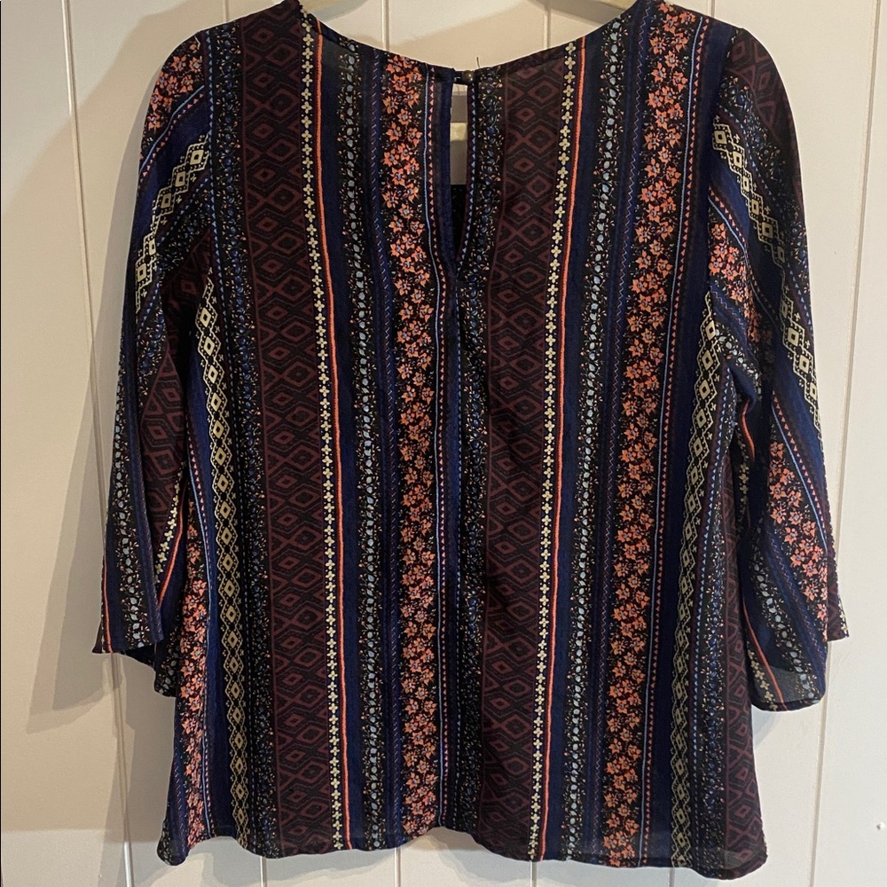 Patterned Crew Neck Sweater - Picture 6 of 6